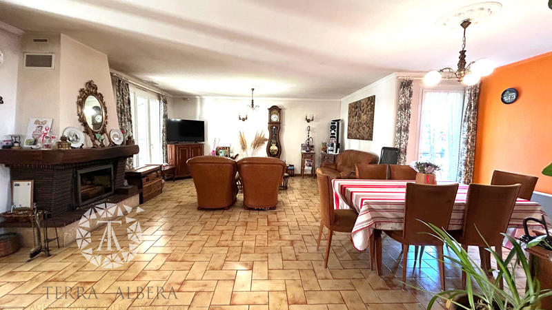 Viager - Maison - 143 m² - 6 pièces