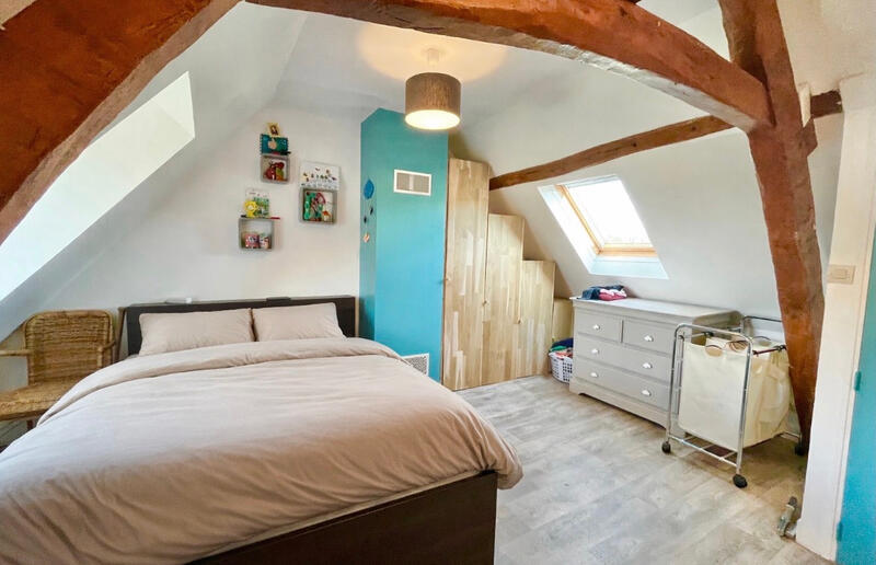 Maison - 98 m² - 4 pièces