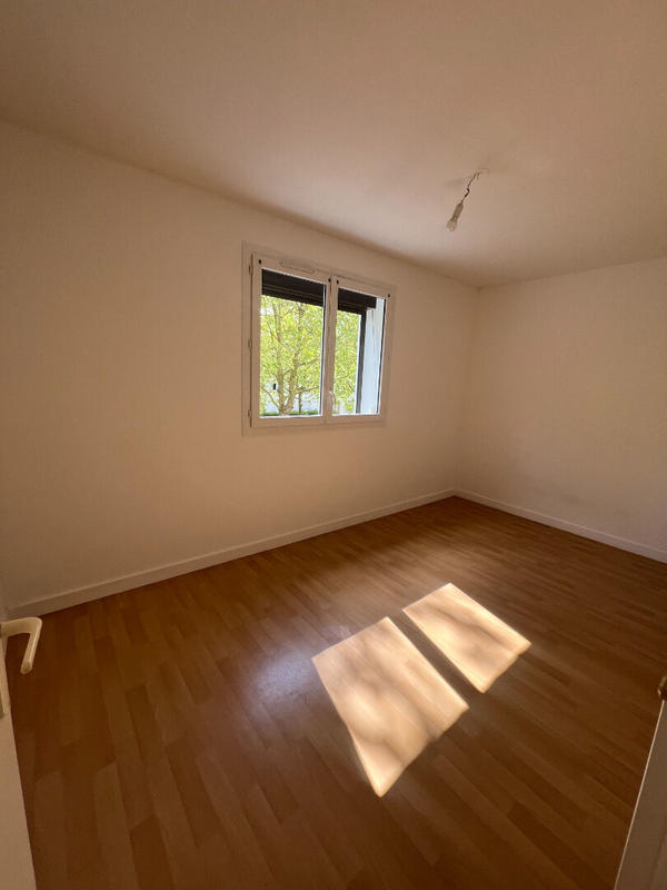 Appartement - 77 m² - 4 pièces