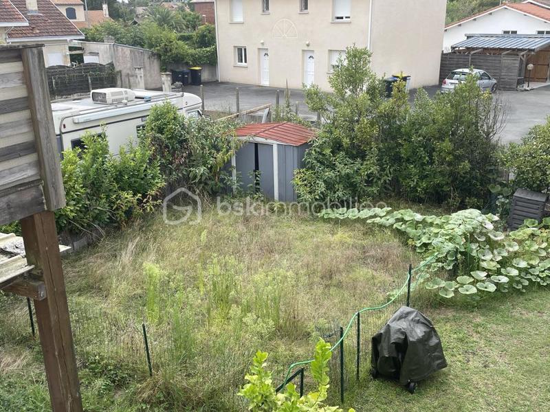 Appartement - 93 m² - 4 pièces