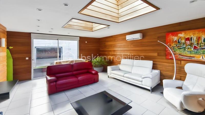 Pavillon - 123 m² - 5 pièces