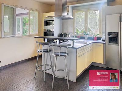 Maison - 120 m² - 6 pièces