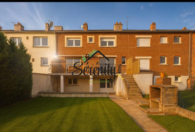 Maison - 92 m² - 5 pièces