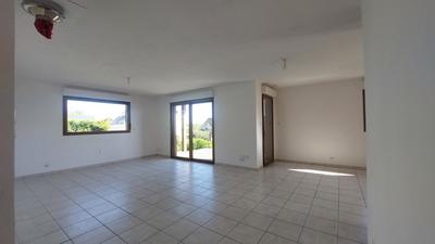 Maison - 143 m² - 5 pièces