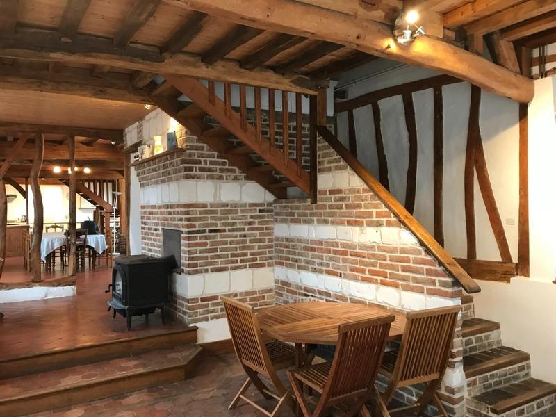 Maison - 285 m² - 14 pièces