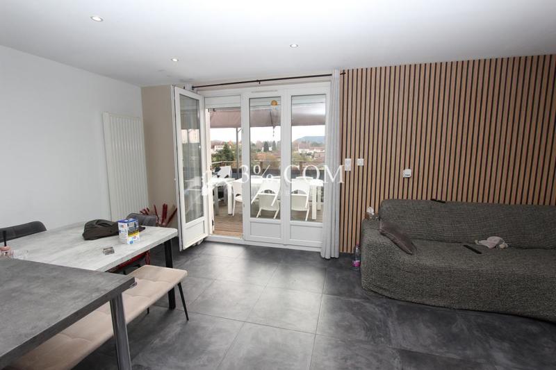 Maison - 93 m² - 5 pièces