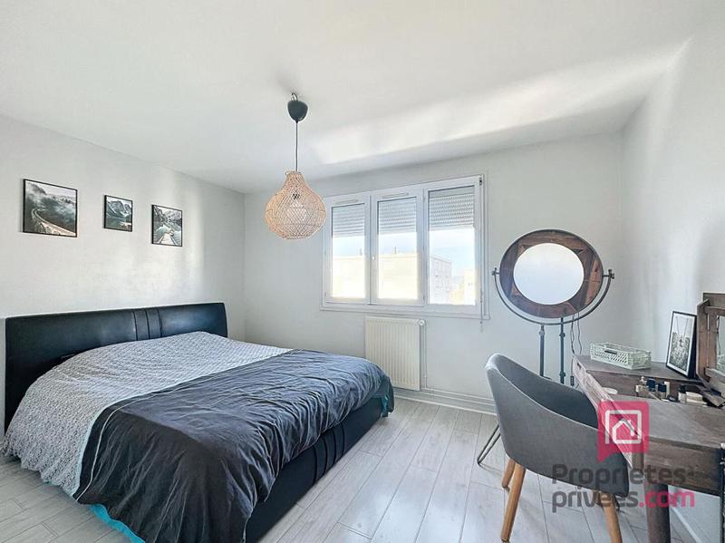 Appartement - 75 m² - 3 pièces