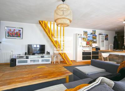 Duplex - 90 m² - 4 pièces