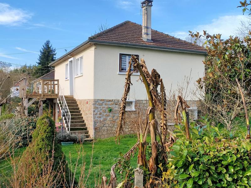 Maison - 93 m² - 4 pièces