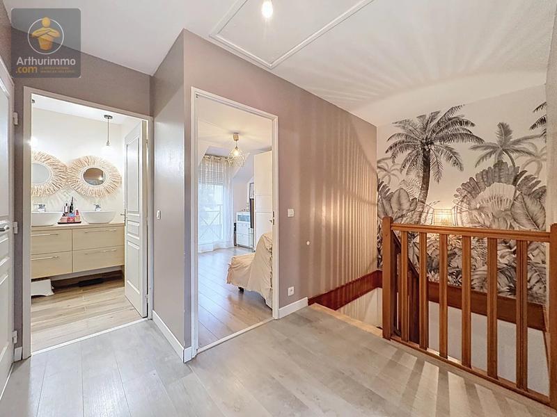 Maison - 117 m² - 6 pièces