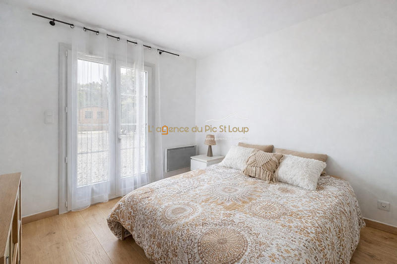 Villa - 182 m² - 8 pièces