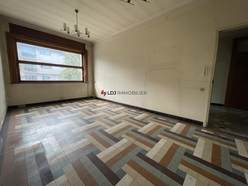 Appartement - 85 m² - 4 pièces