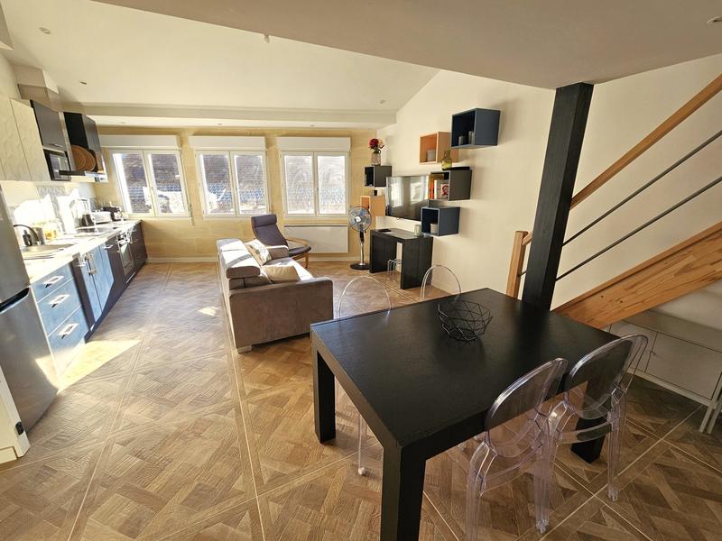 Appartement - 65 m² - 4 pièces