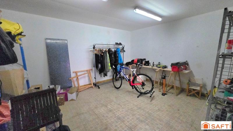 Maison - 183 m² - 5 pièces