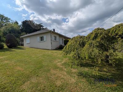 Maison - 120 m² - 8 pièces