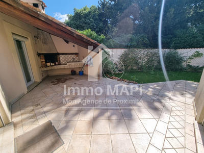 Maison - 170 m² - 5 pièces