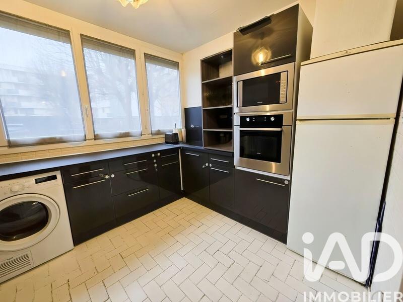 Appartement - 79 m² - 4 pièces