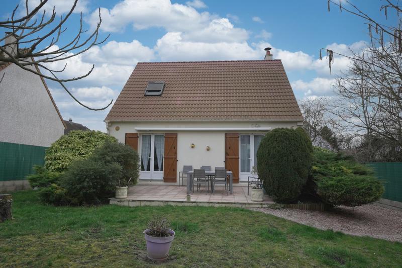 Maison - 86 m² - 5 pièces