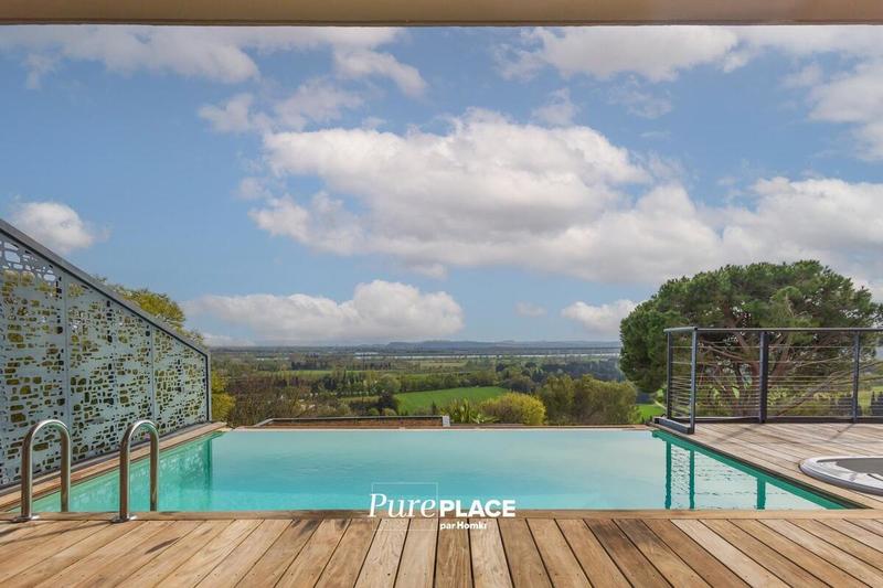 Appartement - 100 m² - 3 pièces