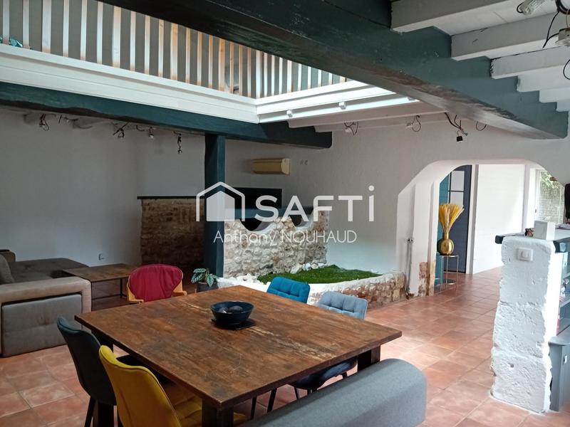 Maison - 122 m² - 2 pièces