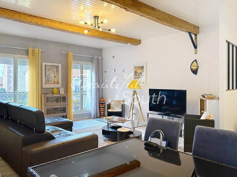 Maison de village - 254 m² - 6 pièces