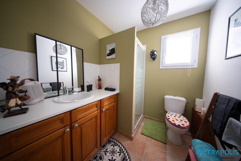 Villa - 137 m² - 5 pièces