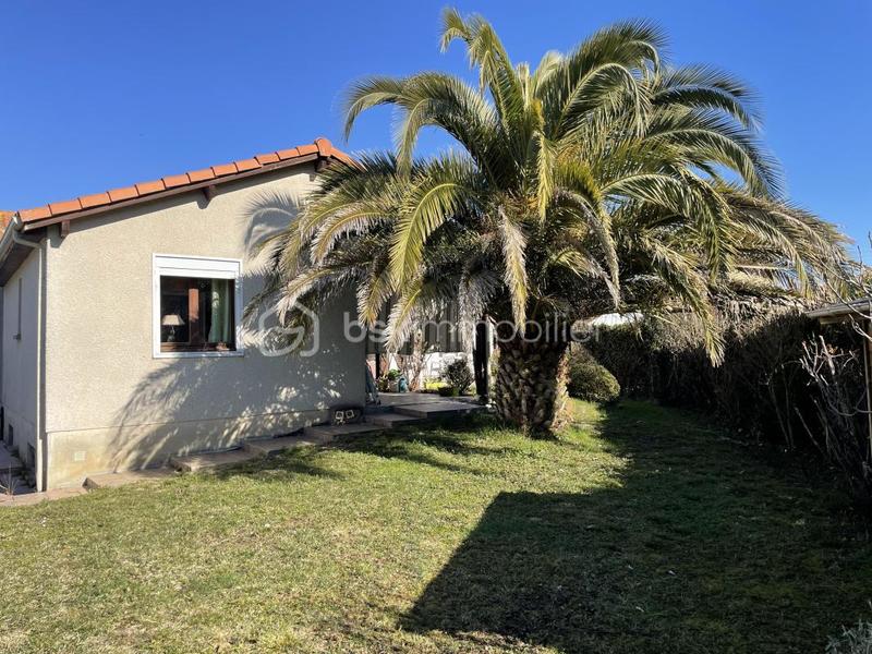 Maison traditionnelle - 128 m² - 8 pièces