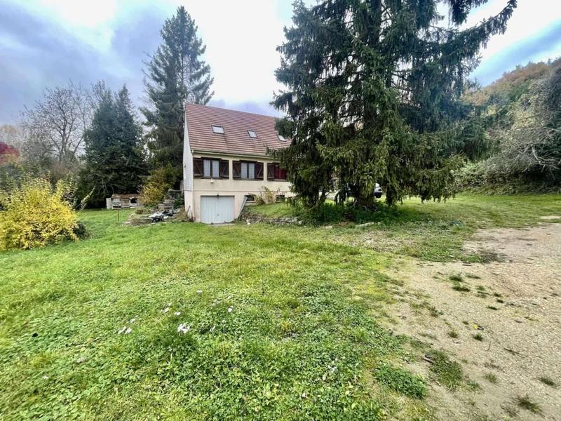 Maison - 99 m² - 6 pièces