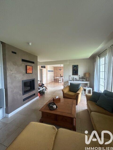 Maison - 137 m² - 5 pièces