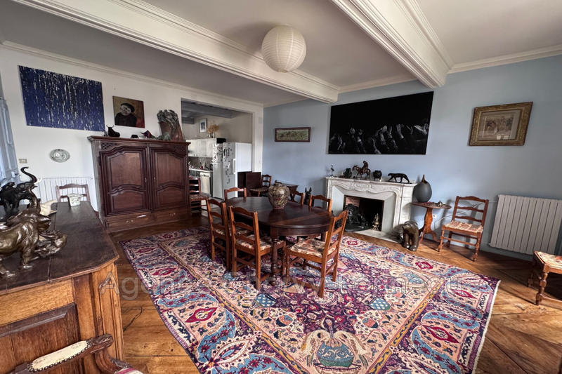 Maison de ville - 359 m² - 10 pièces