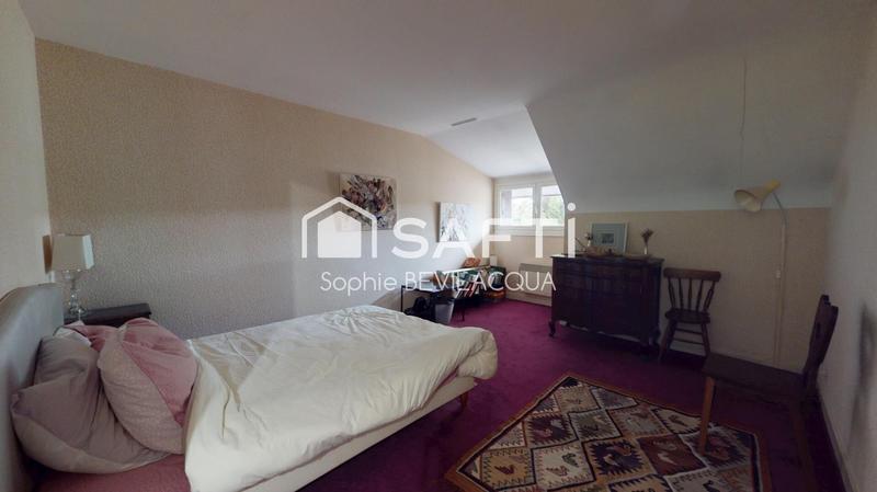 Maison - 191 m² - 7 pièces