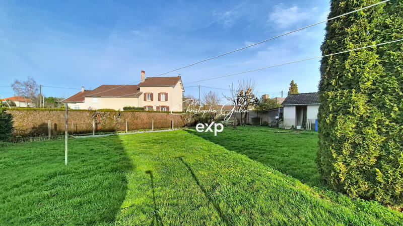 Maison traditionnelle - 82 m² - 4 pièces