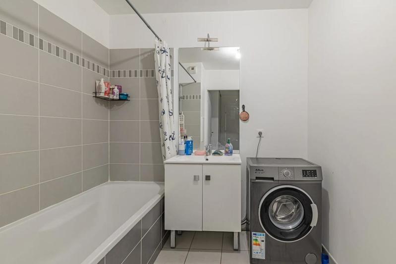 Appartement - 81 m² - 4 pièces