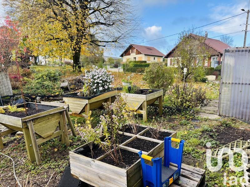 Maison - 90 m² - 4 pièces