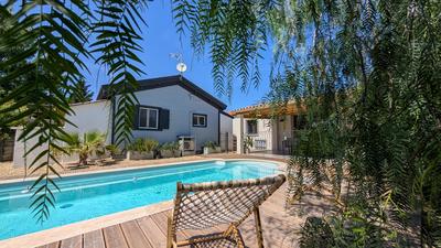 Villa - 200 m² - 7 pièces