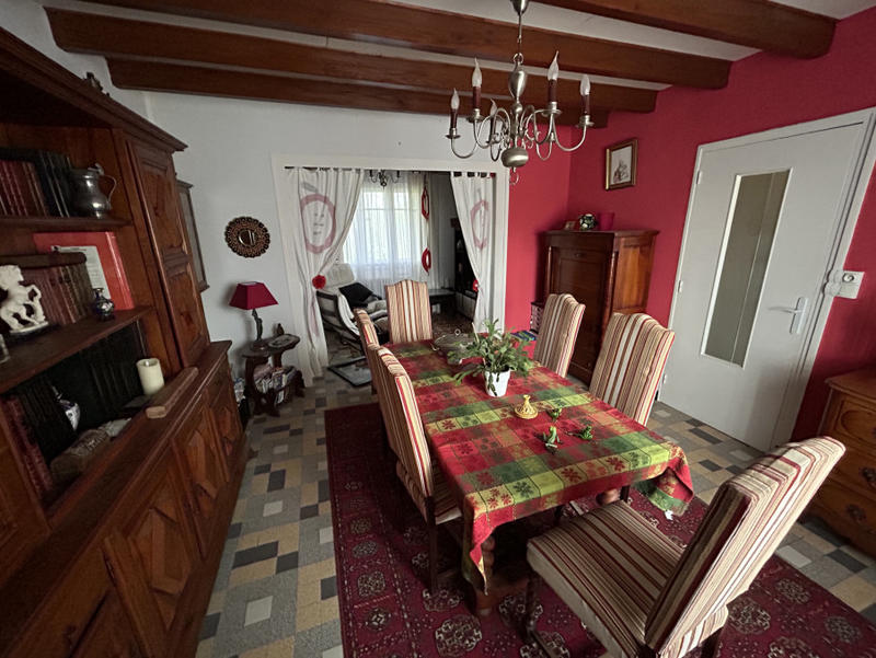 Maison - 96 m² - 4 pièces