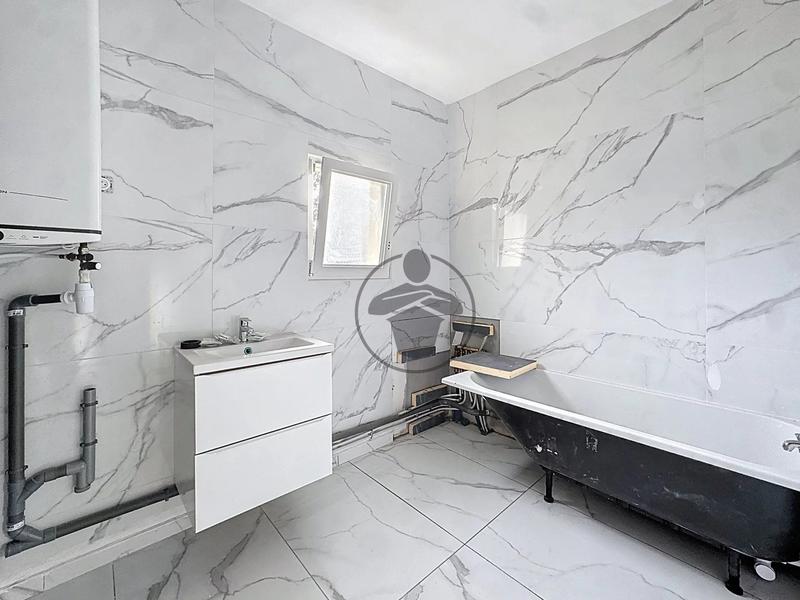 Maison - 126 m² - 7 pièces