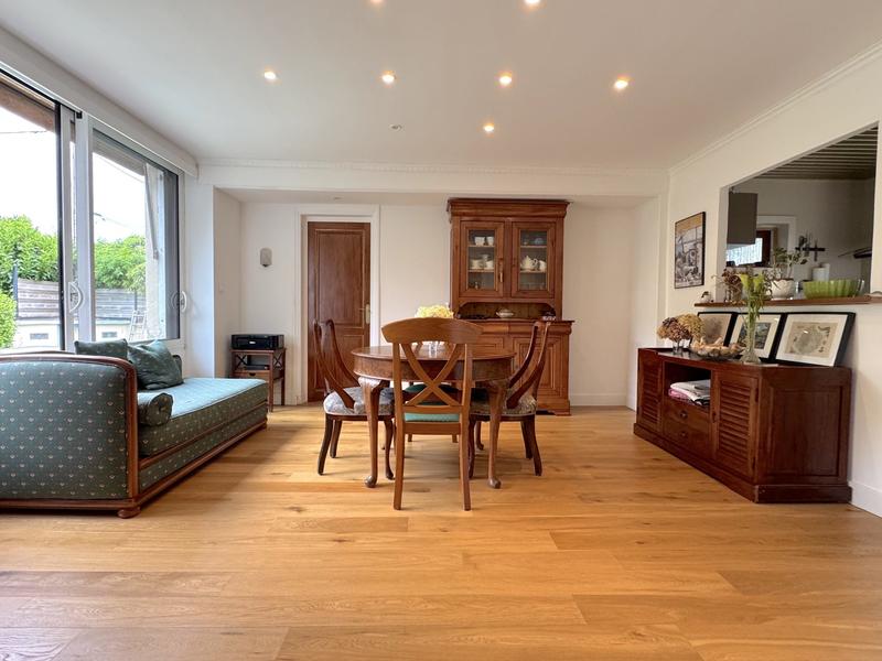 Maison ancienne - 189 m² - 8 pièces