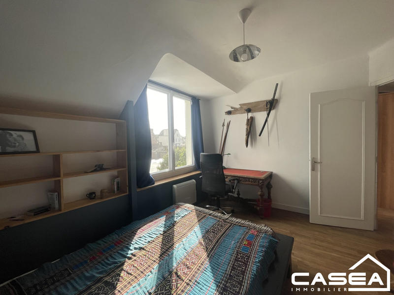 Maison - 102 m² - 5 pièces