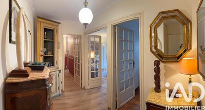 Appartement - 117 m² - 5 pièces