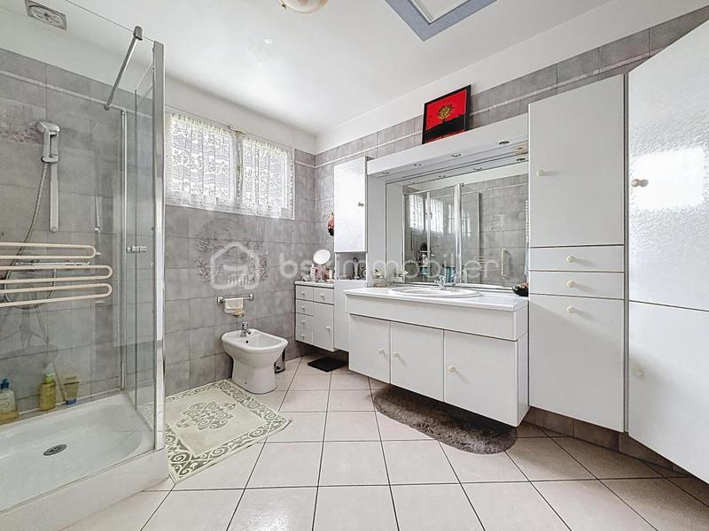 Maison - 120 m² - 3 pièces