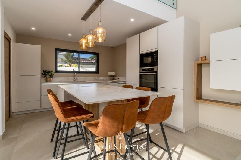 Maison d'architecte - 175 m² - 5 pièces