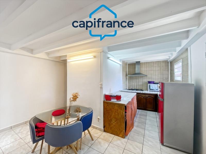 Maison - 160 m² - 8 pièces