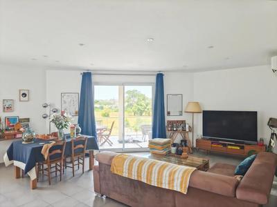 Appartement - 110 m² - 5 pièces