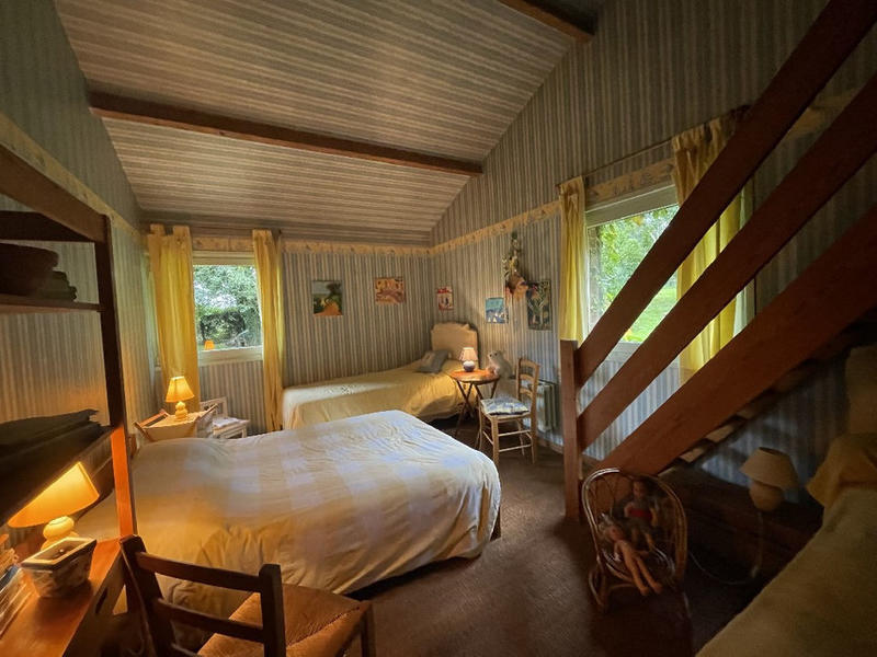 Maison d'architecte - 330 m² - 11 pièces