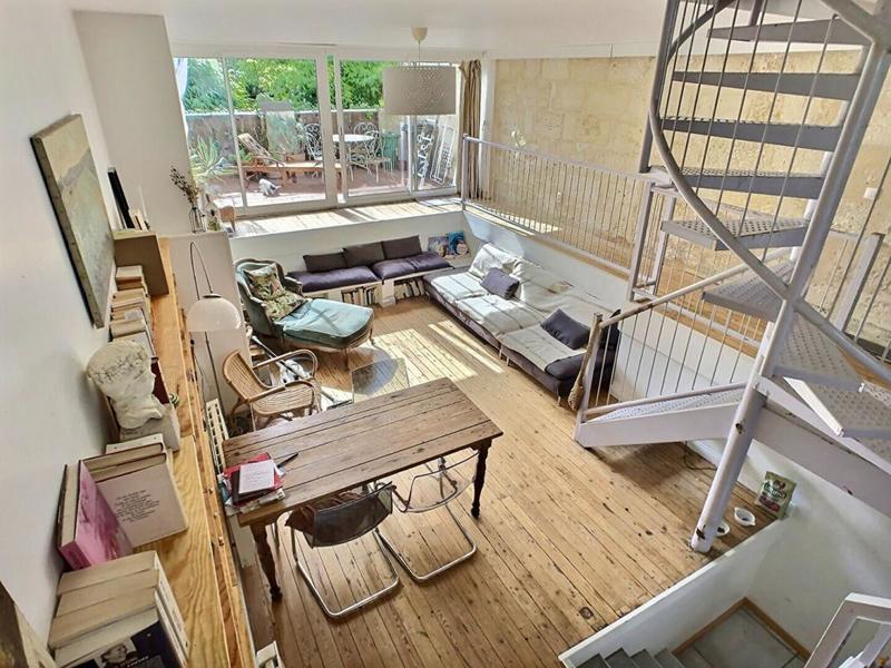 Maison - 104 m² - 4 pièces