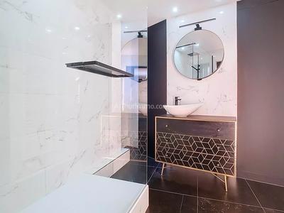 Appartement - 116 m² - 4 pièces