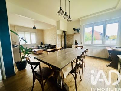 Maison - 140 m² - 5 pièces
