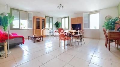 Appartement - 84 m² - 4 pièces