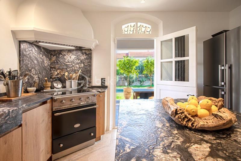 Villa - 210 m² - 5 pièces